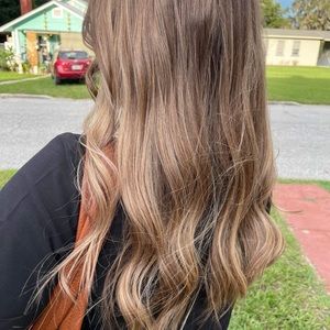 Meet your Posher, Rebecca